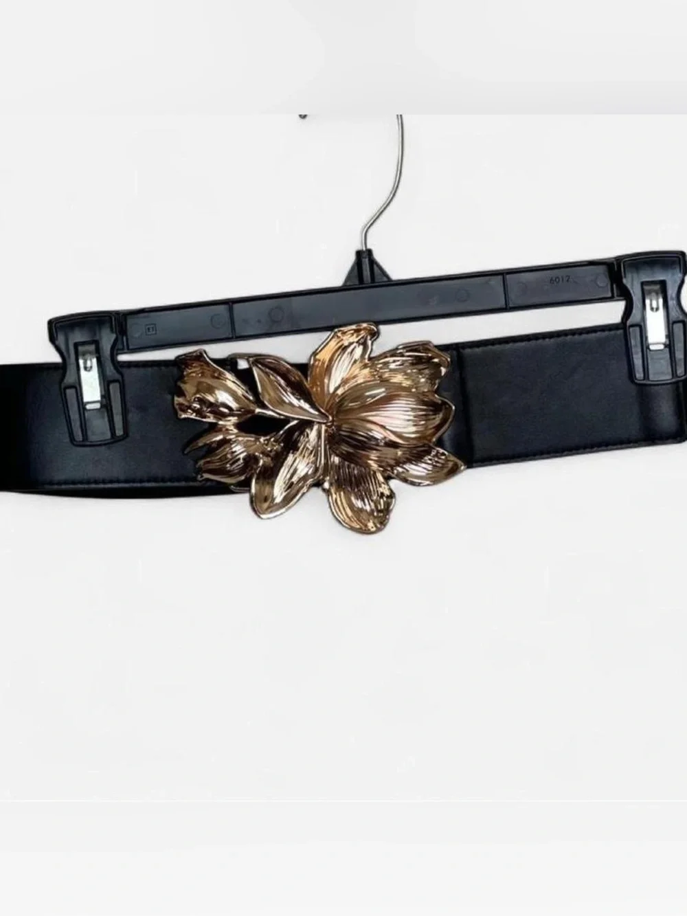 Fashion Nova Statement Gold Floral Stretch Waist Belt | Black Elastic | One Size
